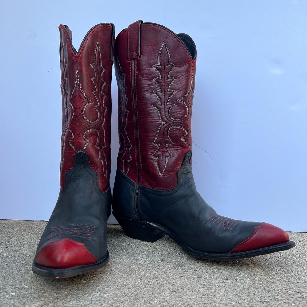 Vintage Black and Marron Western Cowboy Boots - leather Code West boots size 9